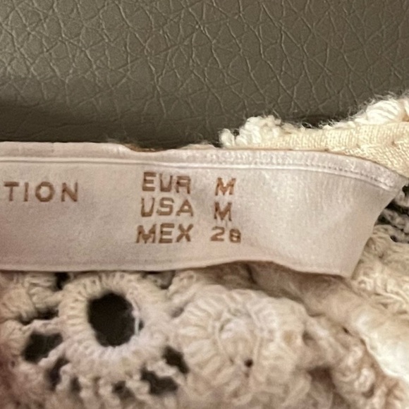 ZARA Trafaluc Ivory Crochet Lace Open-Back Blouse Top Medium - Picture 5 of 8